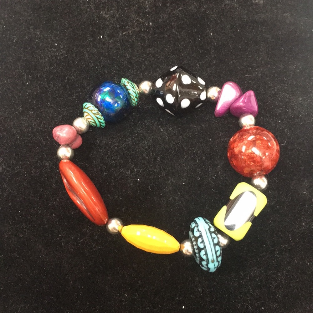Colorful beaded bracelet